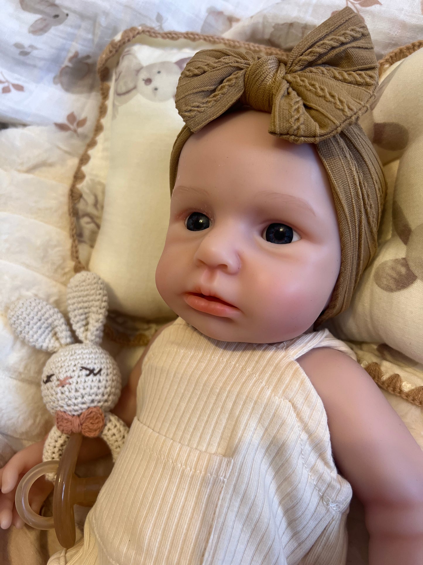 Muñeca Luna de silicona completa de platino calva