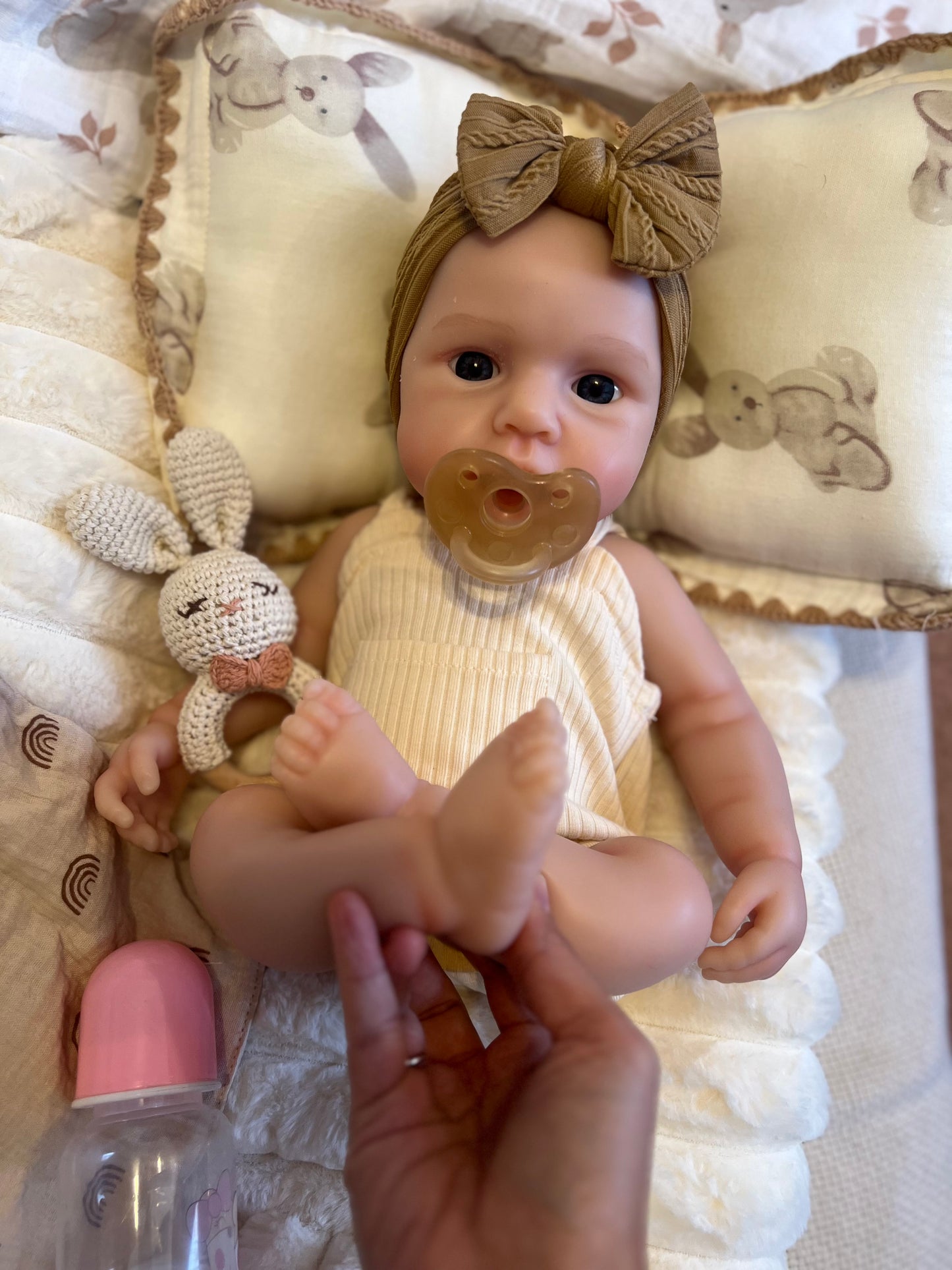 Muñeca Luna de silicona completa de platino calva