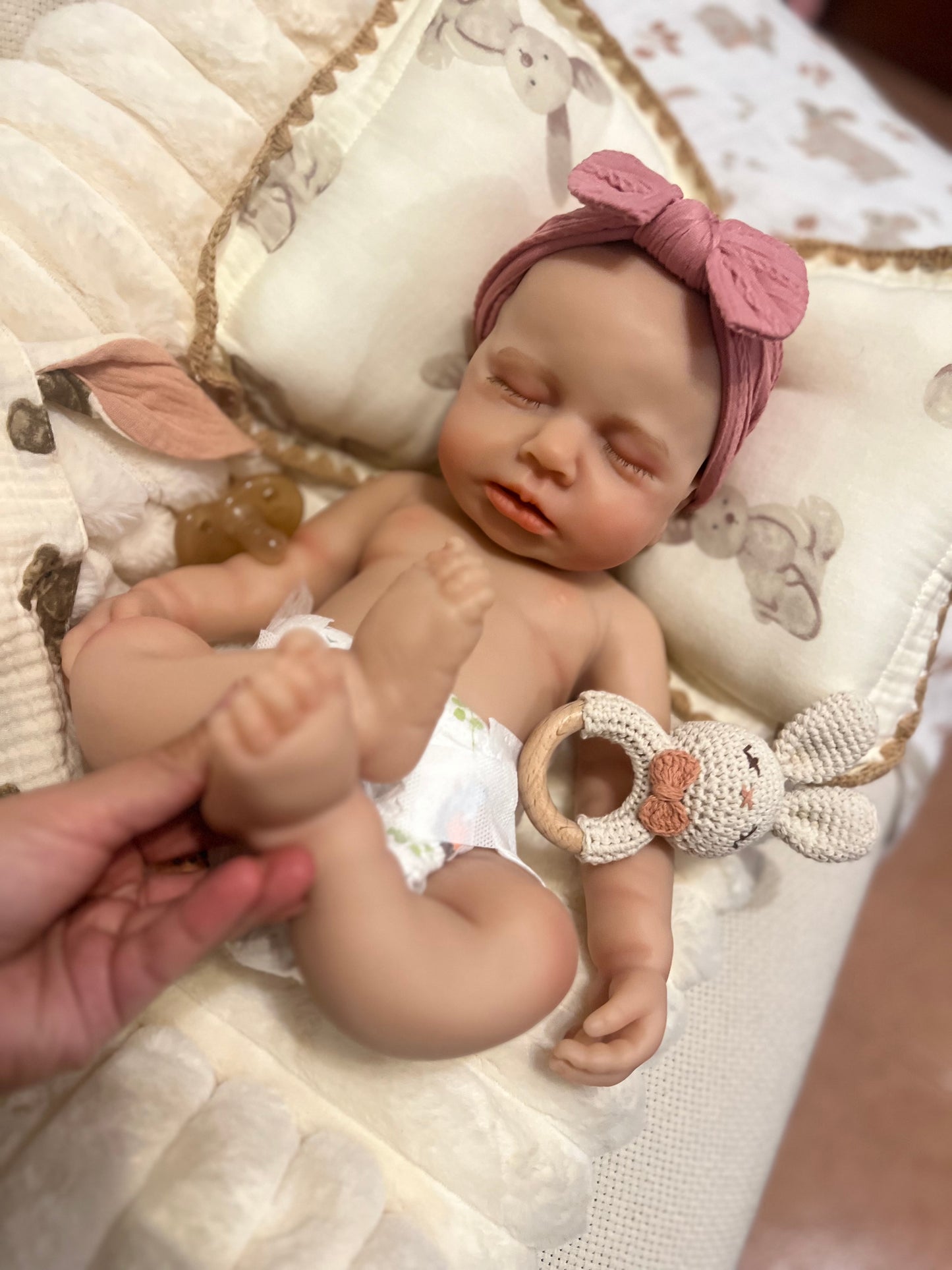 Muñeca Laia de silicona completa de platino calva