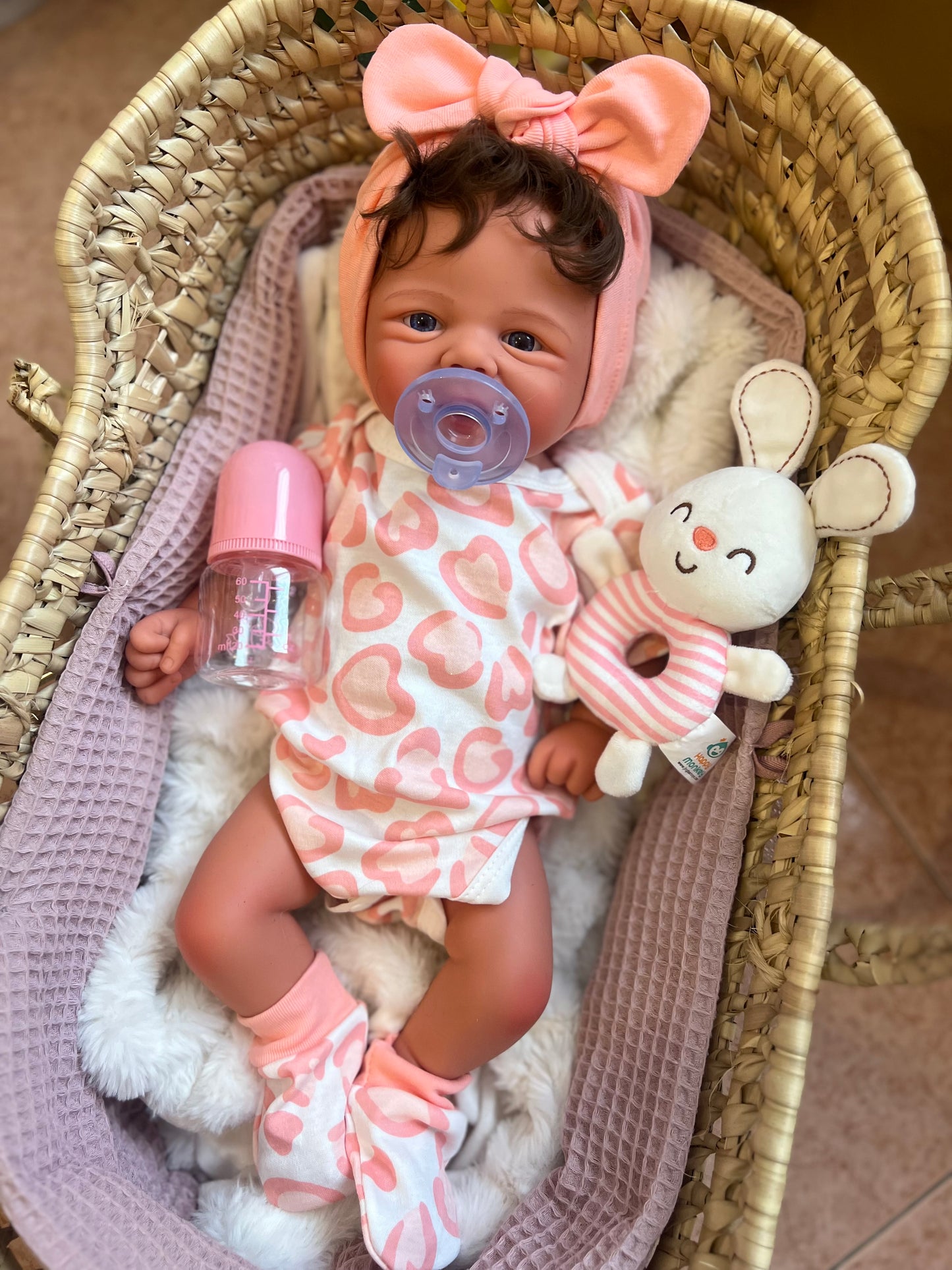 OLIVIA  muñeca de silicona de platino con pelo