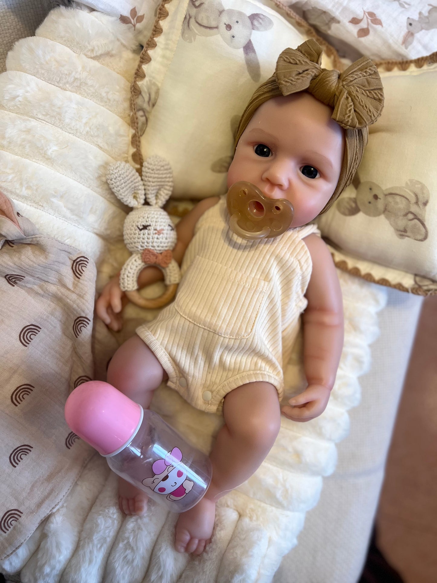 Muñeca Luna de silicona completa de platino calva