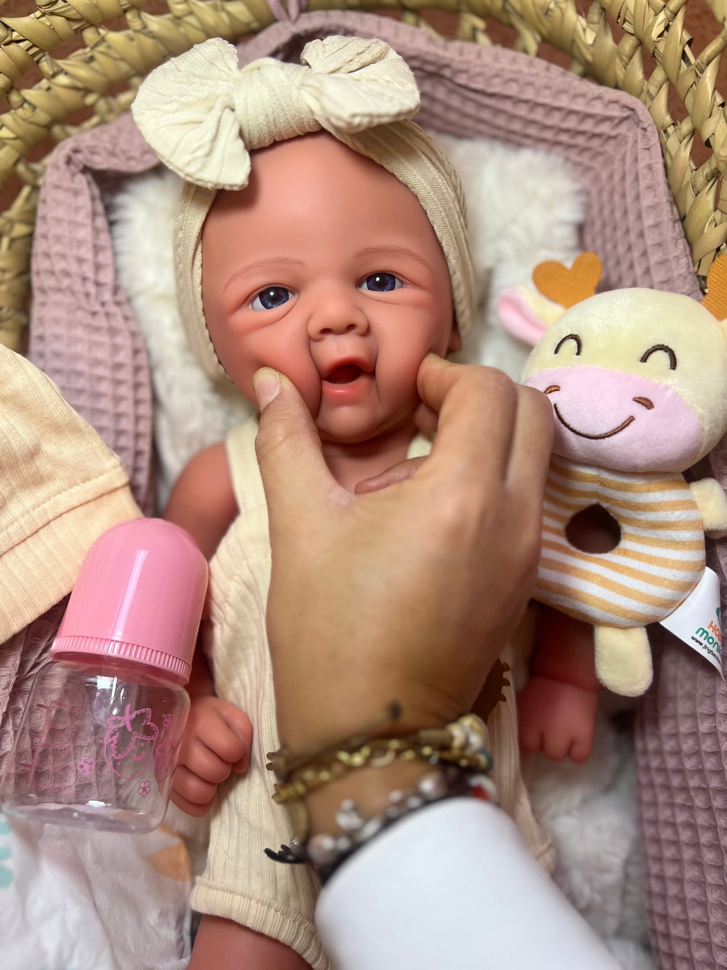 OLIVIA  muñeca de silicona de platino calva